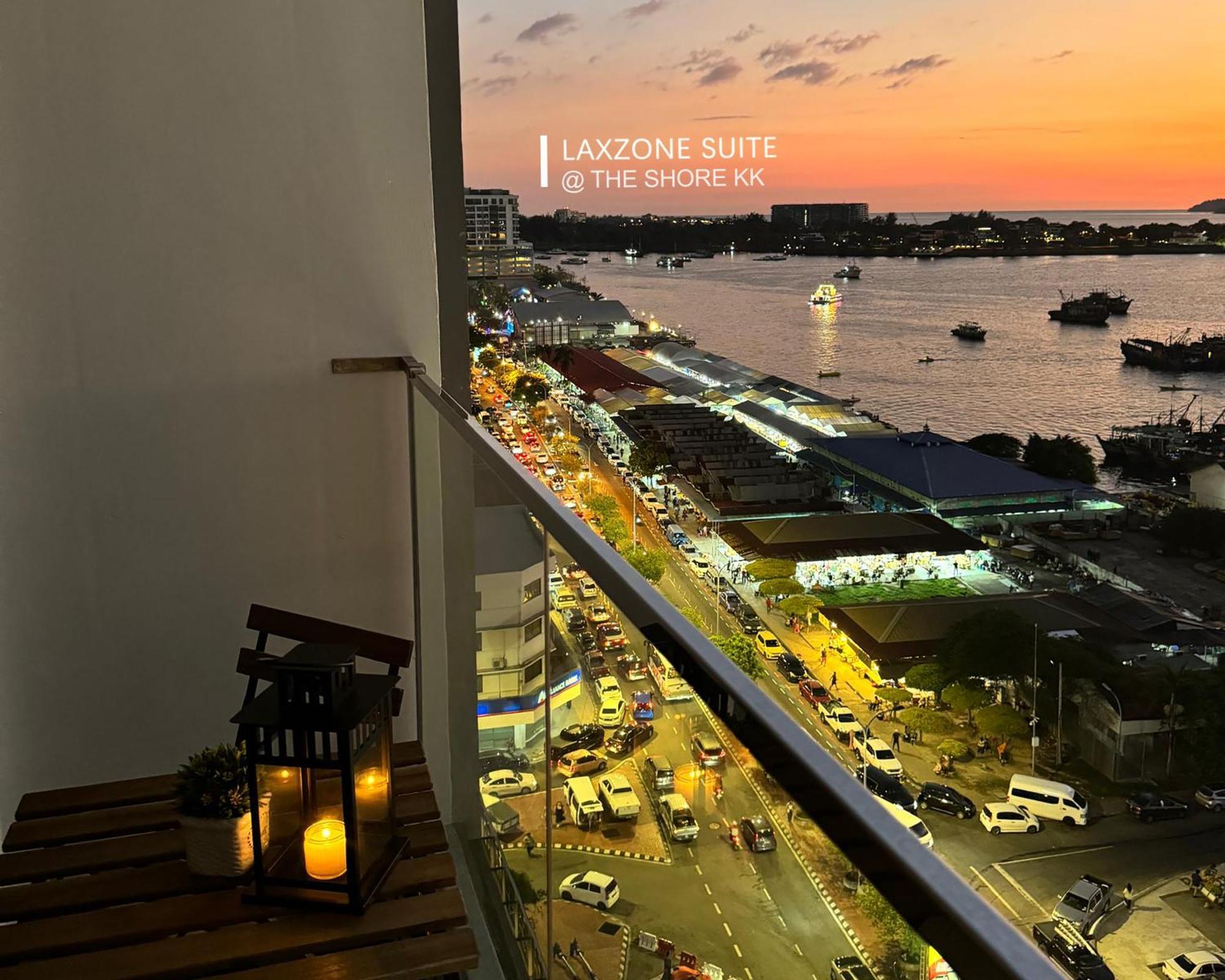 The Shore Cbd Kota Kinabalu By Laxzone Suite Exterior photo